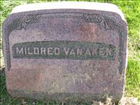 Vanaken, Mildred